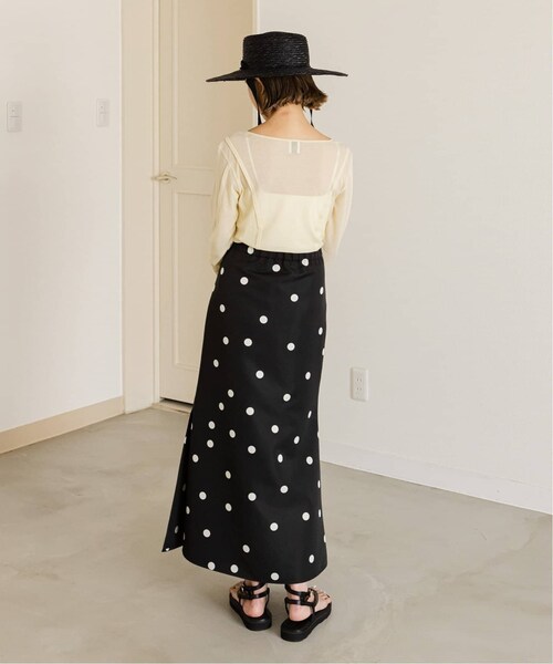 U by SPICK&SPAN(ユーバイスピックアンドスパン)の「ドットプリントグログランスカート(スカート・ブラック/(001)/36/在庫あり/38)」の6枚目の写真