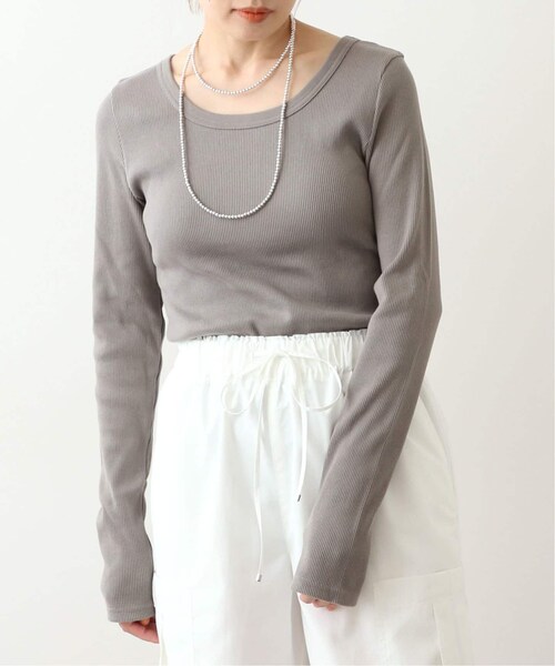 IENA(イエナ)の「テレコオープンネックTシャツ(その他・グレーB/フリー)」の7枚目の写真