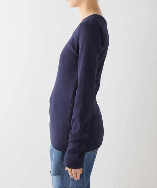 IENA(イエナ)の「テレコオープンネックTシャツ(その他・グレーB/フリー)」の19枚目の写真