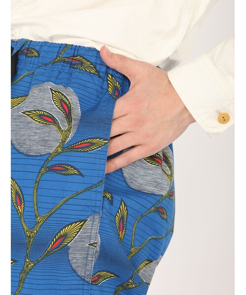 Gramicci(グラミチ)の「GRAMICCI/グラミチ BATIK G-SHORTS J (149)(パンツ・メンズ・RED/ROYAL・S/M/L)」の6枚目の写真