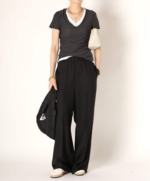 MUSE de Deuxieme classe（ミューズデドゥーズィエムクラス）の「追加 *Silk Looker パンツ（パンツ・ブラック/(001)/34/残り2点/36/在庫あり/38）」の6枚目の写真