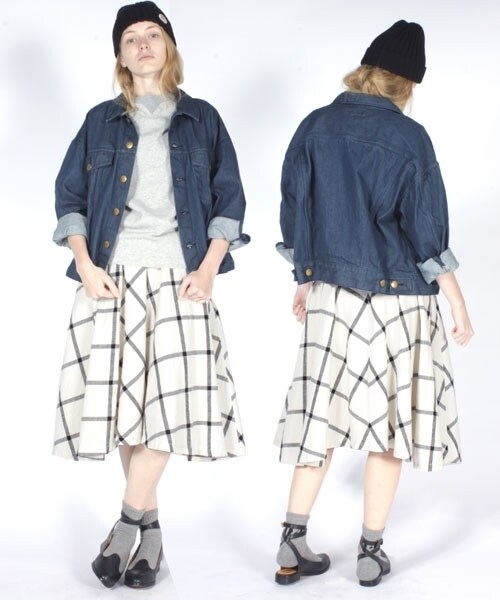RNA-N（アールエヌエーエヌ）の「＜予約＞オリジナルチェックフレアスカート（スカート・レディース・ブラック/クリーム/ロイヤルブルー・M）」の2枚目の写真