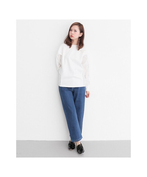 KBF(ケイビーエフ)の「デニムパンツ(パンツ・レディース・WHITE/LIGHTBLUE/INDIGO・36/38)」の5枚目の写真