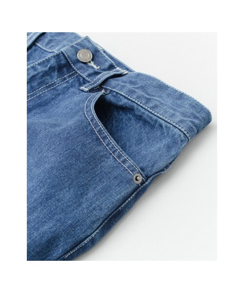 KBF(ケイビーエフ)の「デニムパンツ(パンツ・レディース・WHITE/LIGHTBLUE/INDIGO・36/38)」の12枚目の写真