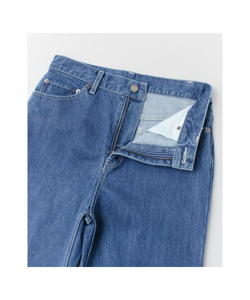 KBF(ケイビーエフ)の「デニムパンツ(パンツ・レディース・WHITE/LIGHTBLUE/INDIGO・36/38)」の11枚目の写真