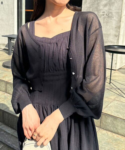 OLIVE des OLIVE（オリーブデオリーブ）の「ハートkiraカーディガン（カーディガン/ボレロ・レディース・オフホワイト/ラベンダー/パープル系その他/ブラック・FREE）」の4枚目の写真