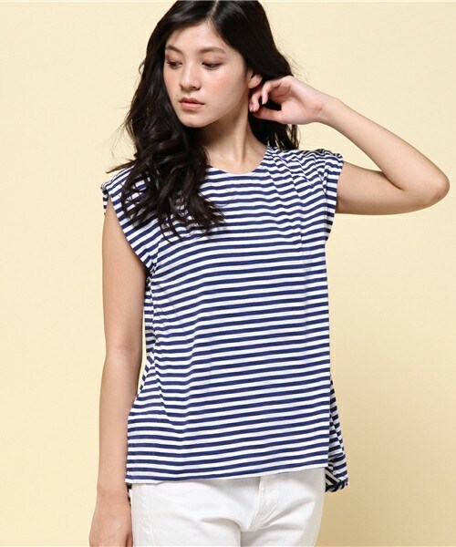 Johnbull Private labo（ジョンブルプライベートラボ）の「ボーダーフレアTシャツ（Tシャツ/カットソー・レディース・ブラック系その他/ブルー系その他・FREE）」の2枚目の写真