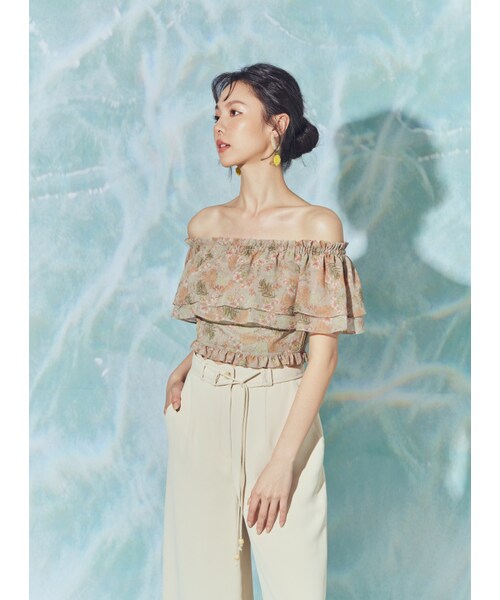 Marjorie（マージョリー）の「絢麗迷宮，荷葉層次印花平口上衣（トップス・レディース・印花・S/M）」の5枚目の写真