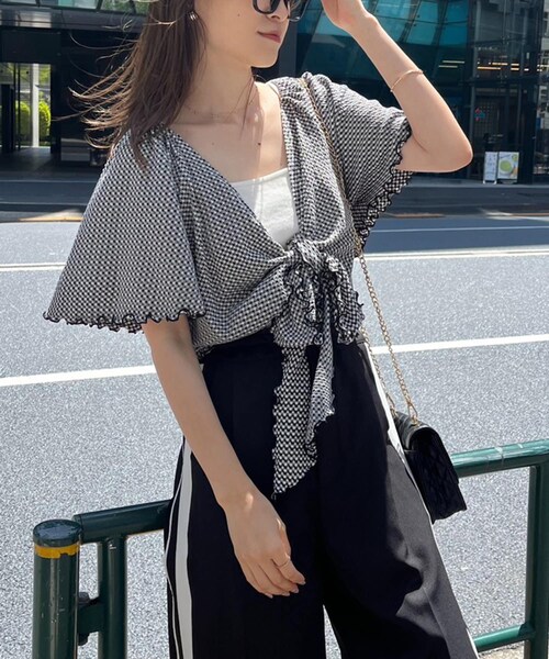 one after another NICE CLAUP(ワンアフターアナザーナイスクラップ)の「インナーセットマルチトップス(トップス・レディース・オフホワイト/アイボリー/チェック・0)」の2枚目の写真
