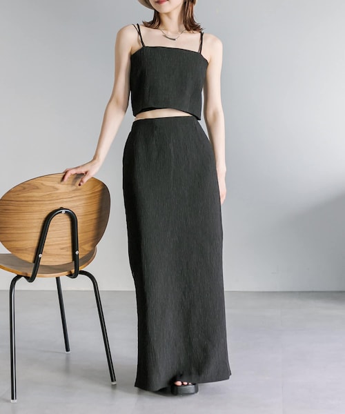 mystic(ミスティック)の「【10%OFF対象アイテム】シャーリングキャミSETUP(ワンピース/ドレス・レディース・オフホワイト/ベージュ/ブラック・1/2)」の2枚目の写真