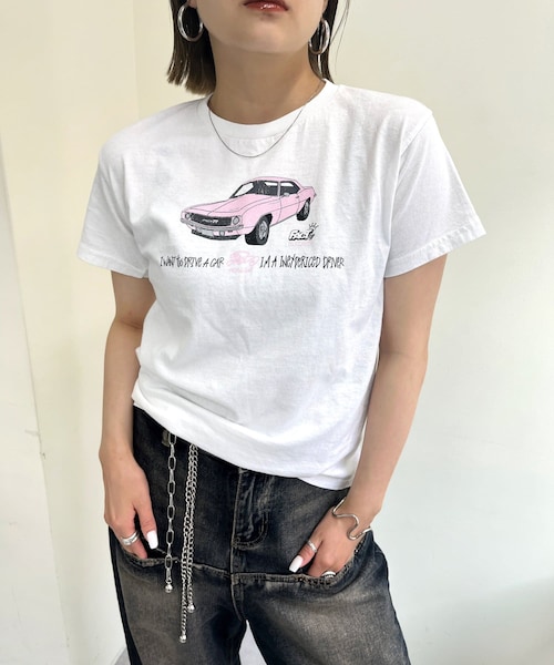 WHO'S WHO gallery(フーズフーギャラリー)の「FACTレーシングチビTEE(Tシャツ/カットソー・レディース・ホワイト/チャコールグレー・F)」の1枚目の写真