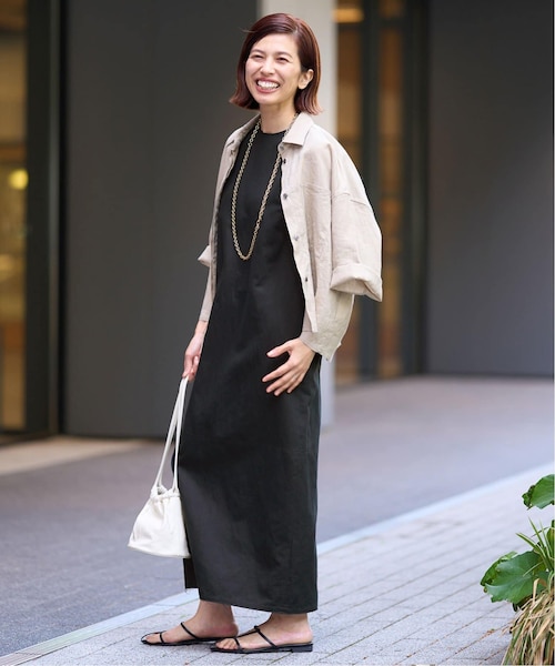 IENA(イエナ)の「《予約》綿麻サテンIラインワンピース(その他・ブラック/36/38)」の11枚目の写真
