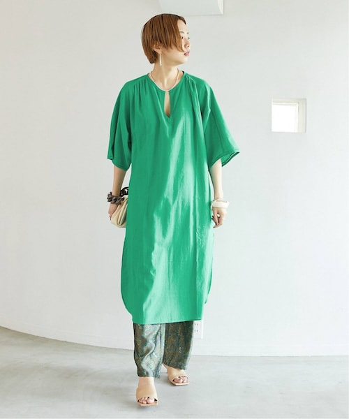 VERMEIL par iena（ヴェルメイユパーイエナ）の「【TICCA/ティッカ】キュプラジャガード パンツ（その他・グリーン/フリー）」の8枚目の写真