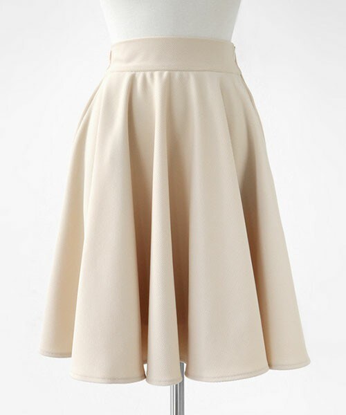 DHOLIC(ディーホリック)の「ウエストゴムフレアミディスカート(スカート・レディース・ブラック/アイボリー/スカイブルー/ピンク/ベージュ・free)」の3枚目の写真