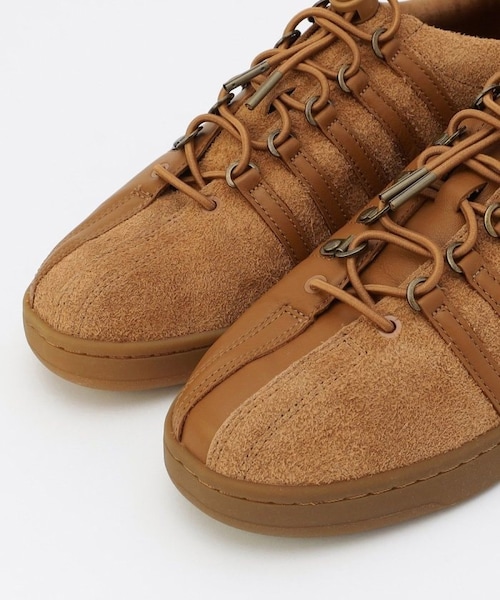 Engineered Garments（エンジニアードガーメンツ）の「EG x K-SWISS Classic GT（シューズ・メンズ・ホワイト/ブラック/ブラウン・8）」の6枚目の写真