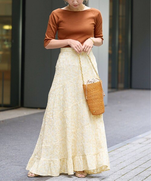 IENA(イエナ)の「《予約》IENA LA BOUCLE リーフ刺繍エスカルゴスカート(その他・ホワイト/36/38)」の8枚目の写真