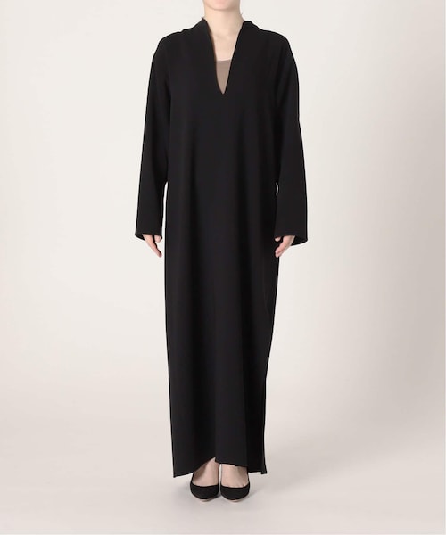 AP STUDIO スリットネックドレス ロングワンピース 3.5万 黒 長袖 AP STUDIO（エーピーストゥディオ）の「スリットネックドレス（）」 - WEAR