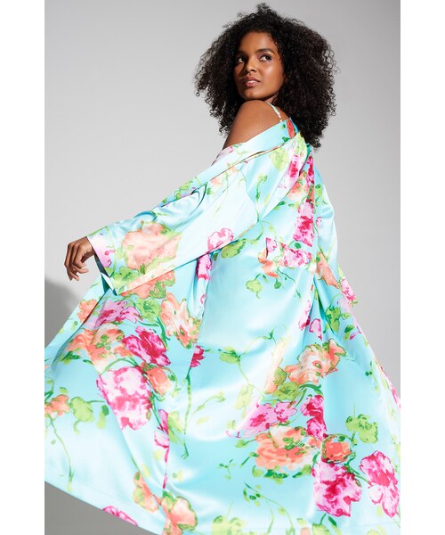 Josie Natori（ジョーシーナトリ）の「Bouquet-Printed Matte Satin Robe（その他・レディース・Pink Multi/Blue Multi・XS/S/M/L/XL/1X/2X/3X）」の7枚目の写真