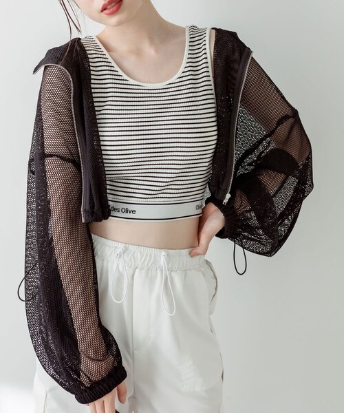 OLIVE des OLIVE（オリーブデオリーブ）の「クロップドメッシュパーカー（ジャケット/アウター・レディース・オフホワイト/ブラック・FREE）」の2枚目の写真
