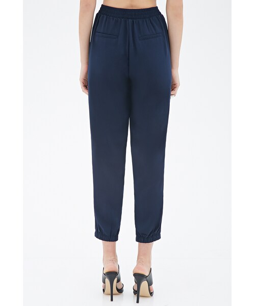 FOREVER 21（フォーエバー トゥエンティーワン）の「プリーツ入りウーブントラウザー（パンツ・レディース・NAVY・X-Small/Small/Medium/Large）」の3枚目の写真