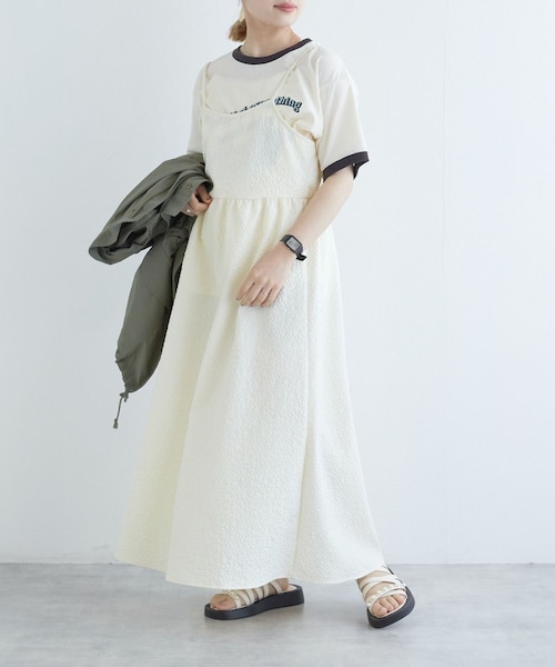 w closet（ダブルクローゼット）の「ふくれフラワーキャミ