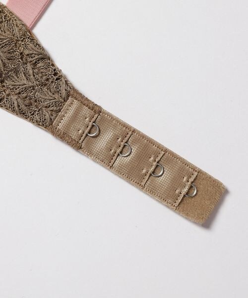 BAYFLOW（ベイフロー）の「八木アリサさんコラボ／メリハリブラ（その他・レディース・クランベリーショコラ50/ピスタチオクリーム55・M(B70/C65/C70/D65/E65)/L(B75/C75/D70/D75/E70)）」の15枚目の写真