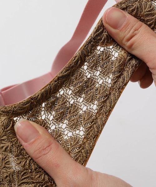 BAYFLOW（ベイフロー）の「八木アリサさんコラボ／メリハリブラ（その他・レディース・クランベリーショコラ50/ピスタチオクリーム55・M(B70/C65/C70/D65/E65)/L(B75/C75/D70/D75/E70)）」の16枚目の写真