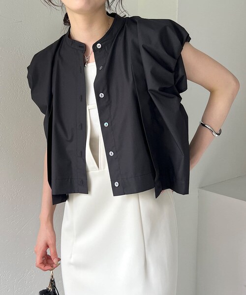 CAPRICIEUX LE'MAGE（カプリシューレマージュ）の「バルーンフレンチシャツ（トップス・レディース・ホワイト/ブルー/ブラック・F）」の2枚目の写真