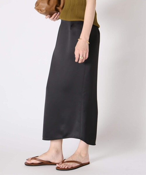 MUSE de Deuxieme classe（ミューズデドゥーズィエムクラス）の「SATIN