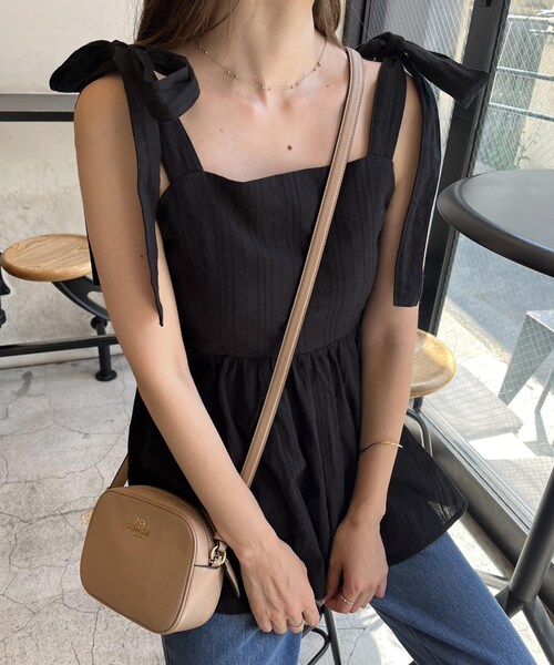 one after another NICE CLAUP（ワンアフターアナザーナイスクラップ）の「リボン取り外しできる/ビスチェチュニック（トップス・レディース・オフホワイト/アイボリー/ブラック・0）」の3枚目の写真