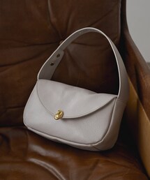 新品未使用✨　ラシット　ティアードロップバッグ　ワンショルダー　レザー　ブラック russet（ラシット）の「【6/9～予約開始】《gem_by russet