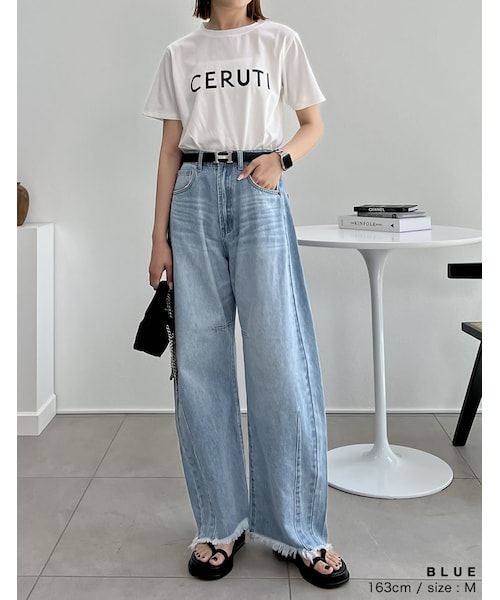 プレミアChanel ロゴプリント デニムパンツ　36 シャネル(CHANEL)シャネル ロゴプリント デニムパンツ 衣料品