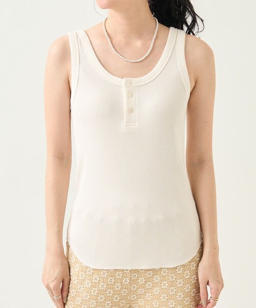 FREAK'S STORE（フリークスストア）の「ワッフルタンクトップ（トップス・レディース・オフホワイト/チャコールグレー/レッド/グリーン/ブルー・FREE）」の21枚目の写真