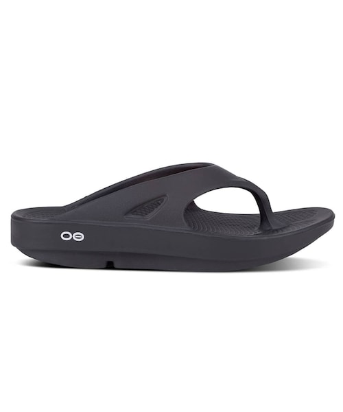 417 EDIFICE（フォーワンセブンエディフィス）の「【OOFOS / ウーフォス】 OOriginal サンダル（その他・ブラック/25/26/27/28）」の3枚目の写真