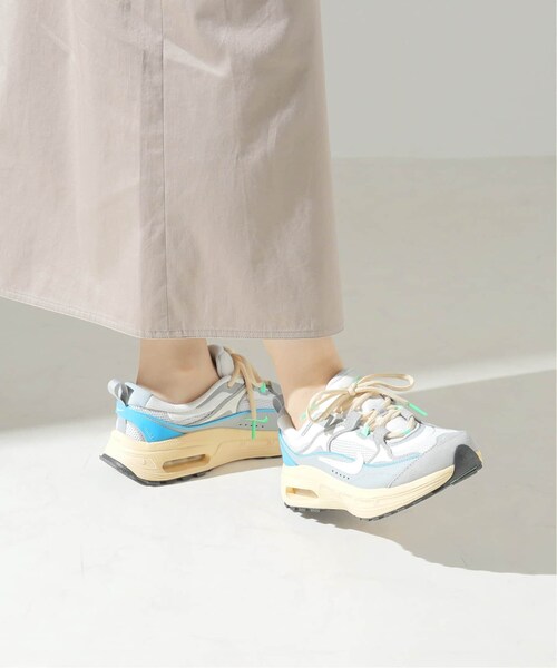 IENA(イエナ)の「【NIKE/ナイキ】ウィメンズ エアマックスブリス(その他・グレーA/23/23.5/24/24.5/25)」の5枚目の写真