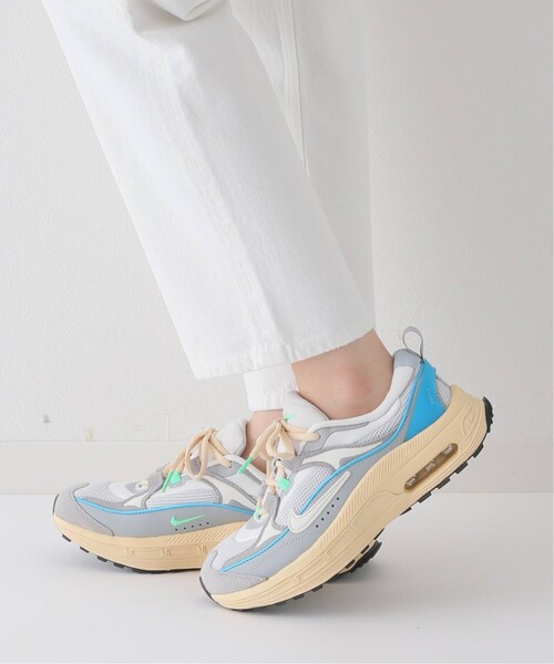 IENA(イエナ)の「【NIKE/ナイキ】ウィメンズ エアマックスブリス(その他・グレーA/23/23.5/24/24.5/25)」の22枚目の写真