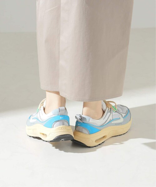 IENA(イエナ)の「【NIKE/ナイキ】ウィメンズ エアマックスブリス(その他・グレーA/23/23.5/24/24.5/25)」の6枚目の写真