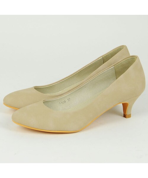 ORiental TRaffic(オリエンタルトラフィック)の「ミドルプレーンパンプス(シューズ・レディース・ベージュ/ブラック/ブルー/ピンク/イエロー・34/35/36/37/38/39/40/41/42)」の5枚目の写真