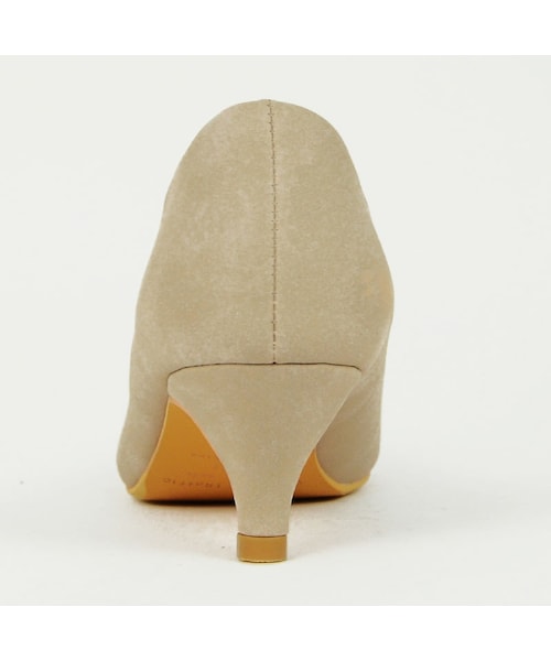 ORiental TRaffic(オリエンタルトラフィック)の「ミドルプレーンパンプス(シューズ・レディース・ベージュ/ブラック/ブルー/ピンク/イエロー・34/35/36/37/38/39/40/41/42)」の7枚目の写真