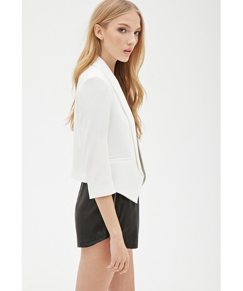 FOREVER 21(フォーエバー トゥエンティーワン)の「アシンメトリカルオープンフロントジャケット(ジャケット/アウター・レディース・CREAM・Small/Medium/Large)」の4枚目の写真