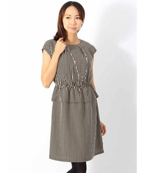 Blue Grigio ブルーエグリージオ の ストライプ柄 ぺプラム フレンチスリーブワンピース ワンピース ドレス Wear