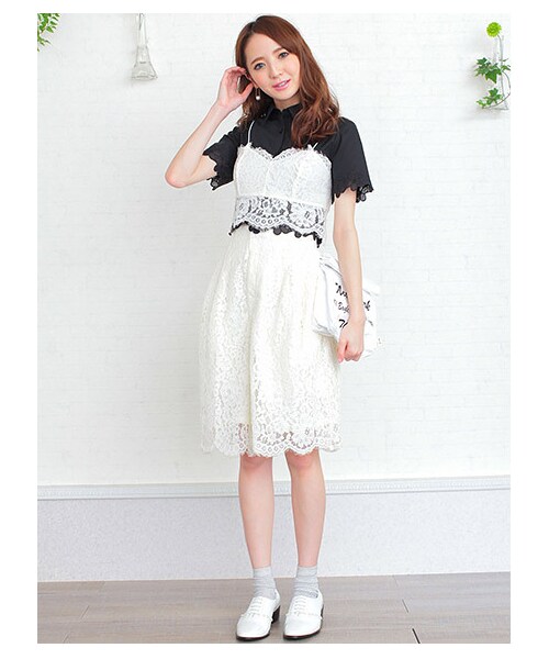 MIIA（ミーア）の「レーススカラップクロップドパンツ（パンツ・レディース・ブラック/ネイビー/オフホワイト系・F）」の7枚目の写真