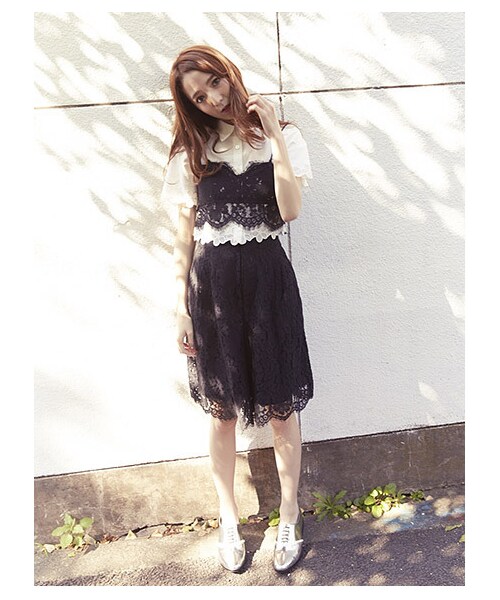 MIIA（ミーア）の「レーススカラップクロップドパンツ（パンツ・レディース・ブラック/ネイビー/オフホワイト系・F）」の9枚目の写真