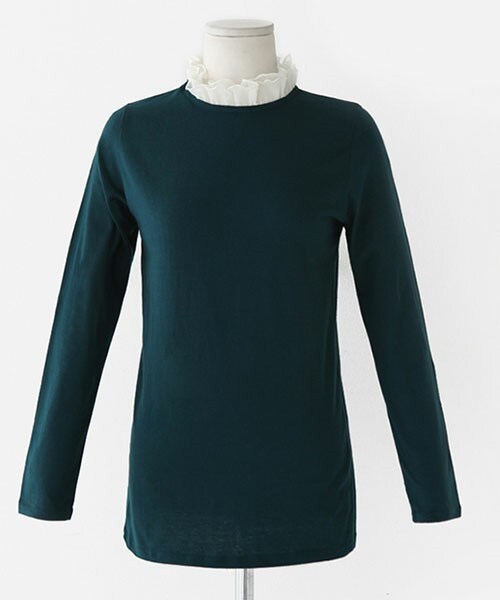 DHOLIC(ディーホリック)の「フリルネックラインポイントTシャツ(Tシャツ/カットソー・レディース・ディープグリーン/ブラック/ワイン/ホワイト・free)」の1枚目の写真