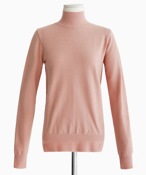 DHOLIC（ディーホリック）の「ソフトタッチハイネックニット（ニット/セーター・レディース・アイボリー/ブラック/グラスグリーン/グレー/サーモンピンク/ライトパープル・free）」の6枚目の写真