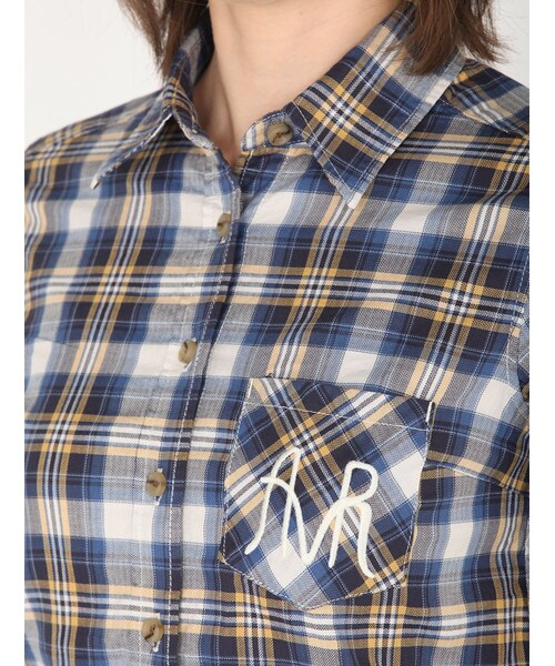 AVIREX(アヴィレックス)の「DS L/S CHECK POCKET(トップス・レディース・RED/YELLOW/BLUE・S/M)」の14枚目の写真