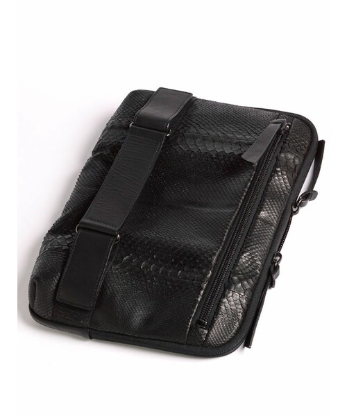 SHELLAC（シェラック）の「Diamond Python Clutch Bag（）」 - WEAR