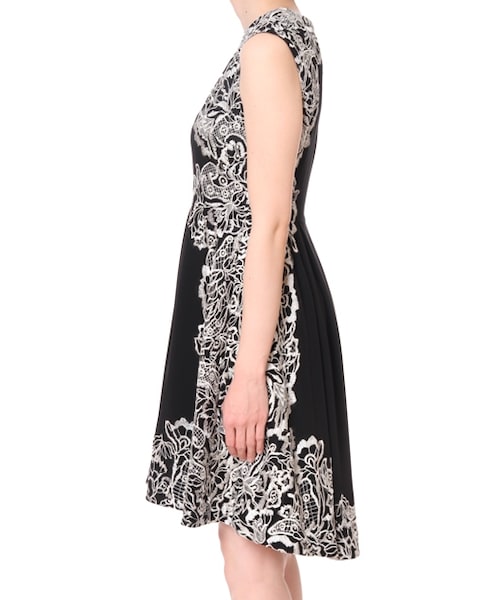 GRACE CONTINENTAL（グレースコンチネンタル）の「*トリアセトリミング  