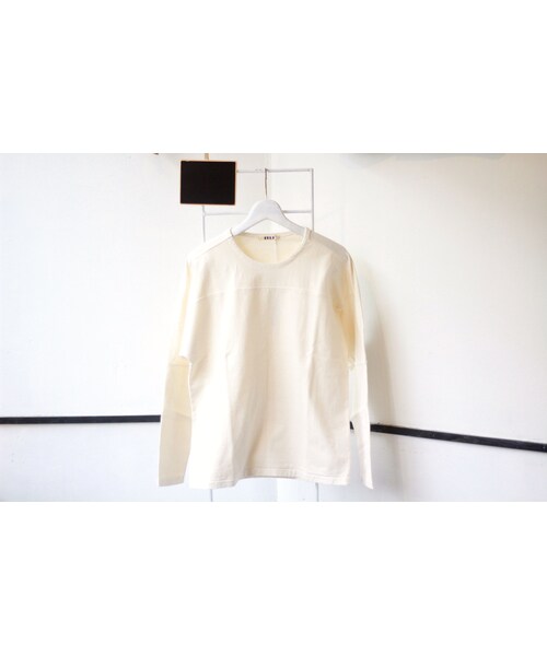 n100(エヌワンハンドレッド)の「IRLY(Tシャツ/カットソー・レディース・その他)」の1枚目の写真