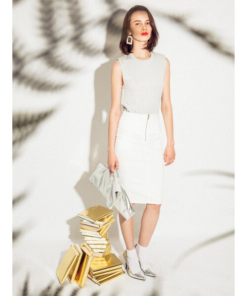 MURUA（ムルーア）の「【CASUAL】センターZIPカラータイトスカート（スカート・レディース・ホワイト/ブラック/カーキ・1/2）」の8枚目の写真